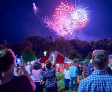 Colgate alumni enjoy reunion fireworks